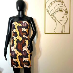 NWT MISSGUIDED Snake Print Strapless Bodycon Dress
